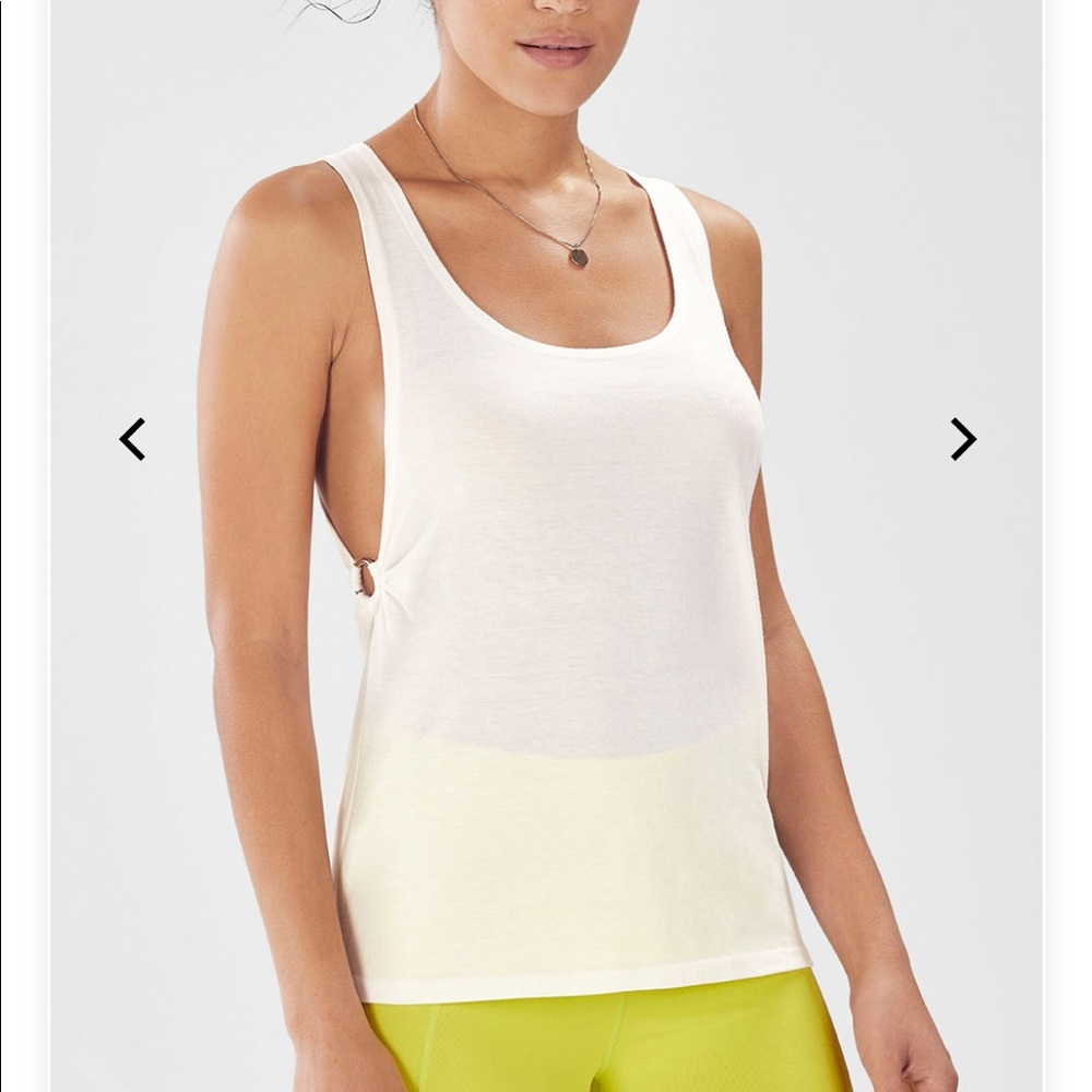 New Fabletics Madison tank top XL Demi Lovato ⭐️ - Picture 2 of 5